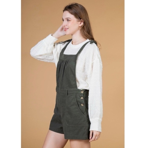 Very J boutique Corduroy overall romper NWT | size Small - Picture 2 of 4